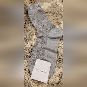 Givenchy ruffle socks cute gray